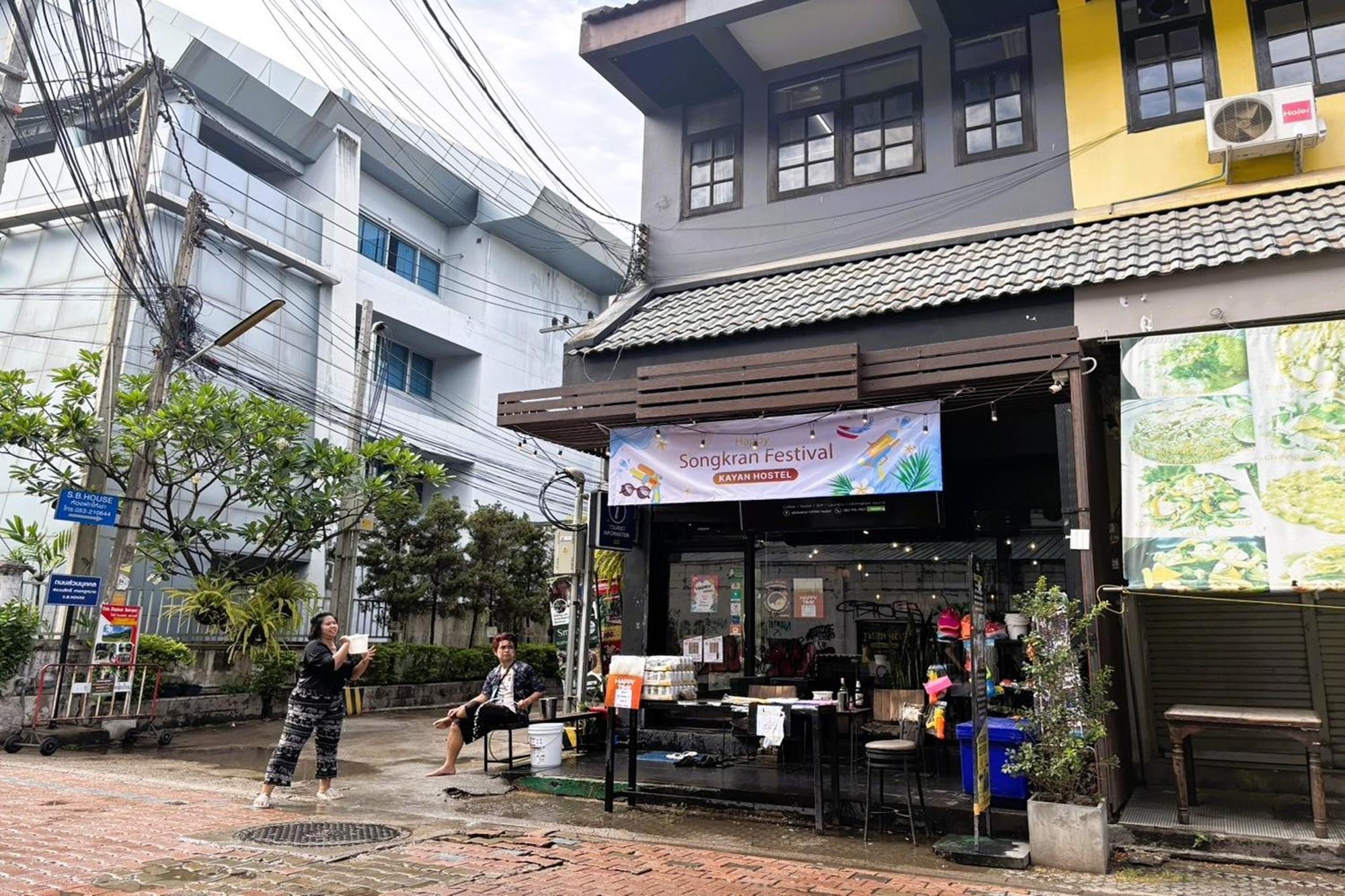 Kayan Hostel Chiang Mai Exterior foto
